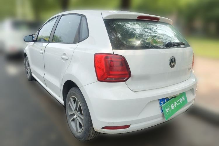 Used Volkswagen Polo 2016 1.4L Manual Fashion Model Rear Left 45 Deg