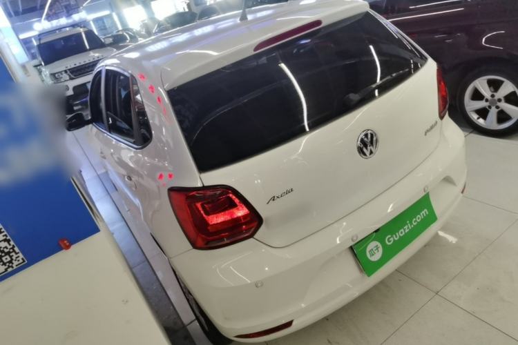 Used Volkswagen Polo 2016 1.4L Automatic Trendy Model Rear Left 45 Deg