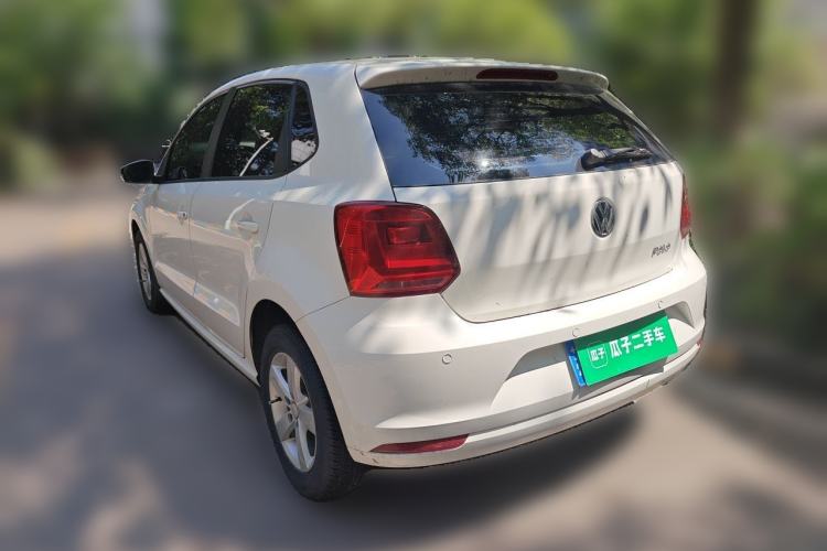 Used Volkswagen Polo 2016 1.4L Manual Fashion Model Rear Left 45 Deg
