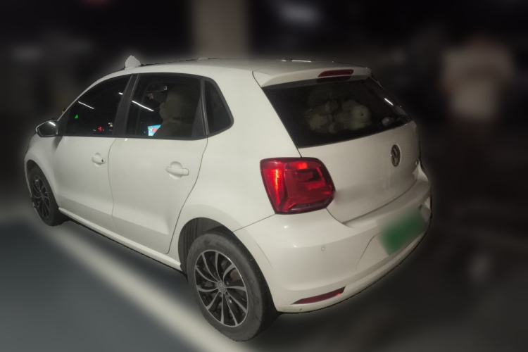 Used Volkswagen Polo 2016 1.6L Automatic Comfort Model Rear Left 45 Deg