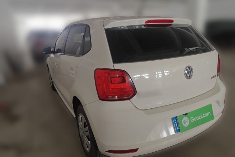 Used Volkswagen Polo 2016 1.4L Manual Fashion Model Rear Left 45 Deg