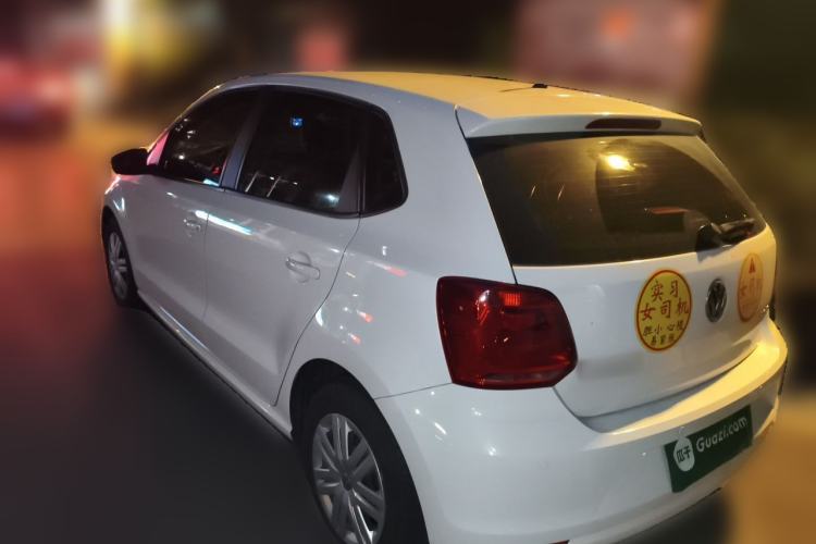 Used Volkswagen Polo 2016 1.4L Automatic Trendy Model Rear Left 45 Deg
