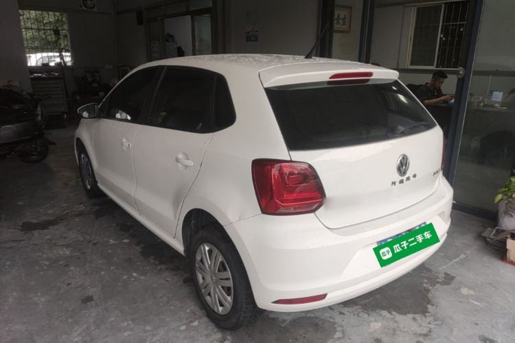 Used Volkswagen Polo 2016 1.4L Manual Fashion Model Rear Left 45 Deg