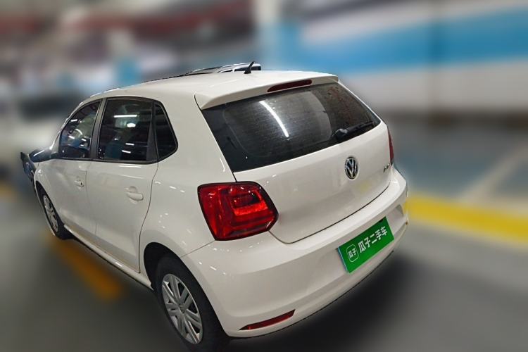 Used Volkswagen Polo 2016 1.4L Manual Fashion Model Rear Left 45 Deg