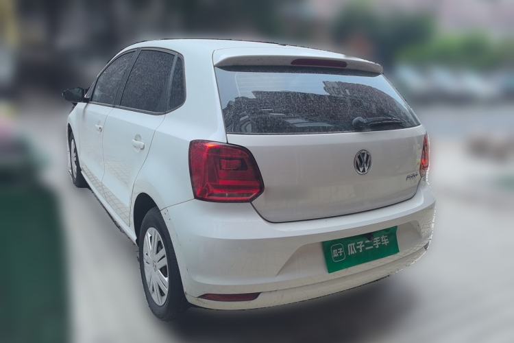 Used Volkswagen Polo 2016 1.4L Manual Fashion Model Rear Left 45 Deg