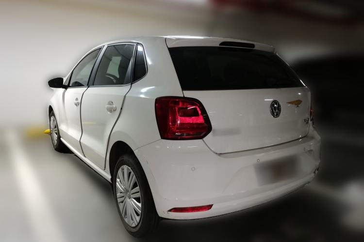 Used Volkswagen Polo 2016 1.6L Automatic Comfort Model Rear Left 45 Deg