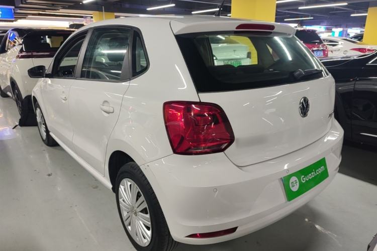 Used Volkswagen Polo 2016 1.6L Automatic Comfort Model Rear Left 45 Deg