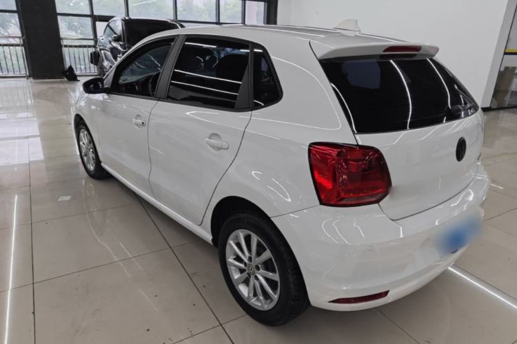 Used Volkswagen Polo 2016 1.6L Automatic Comfort Model Rear Left 45 Deg