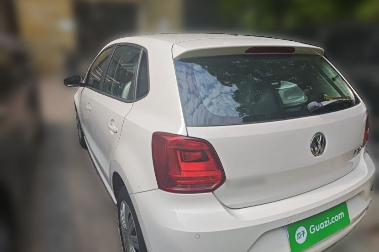 Used Volkswagen Polo 2016 1.6L Automatic Comfort Model Rear Left 45 Deg