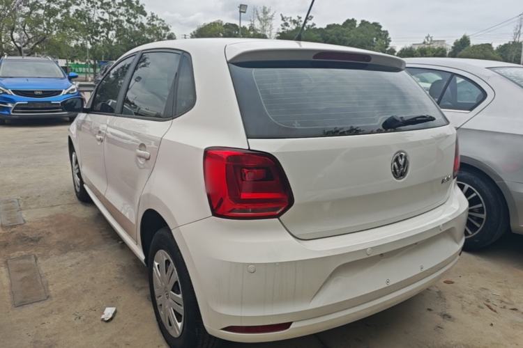 Used Volkswagen Polo 2016 1.4L Automatic Trendy Model Rear Left 45 Deg