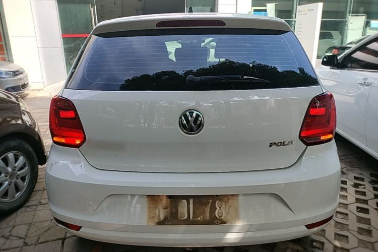 Used Volkswagen Polo 2016 1.4L Manual Fashion Model Rear