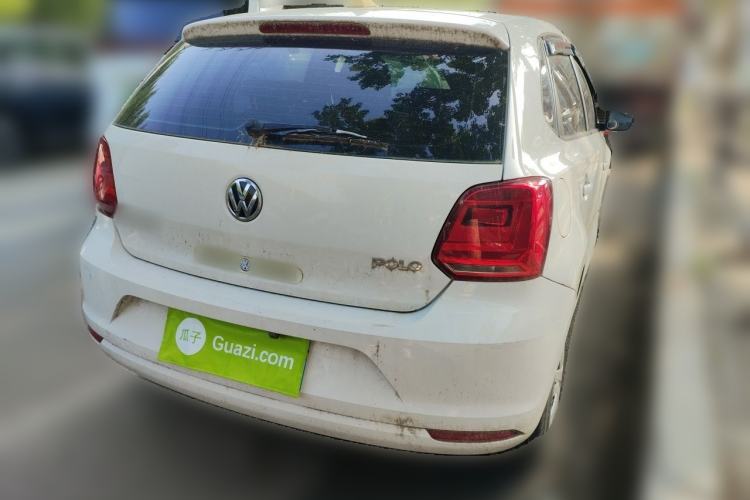 Used Volkswagen Polo 2016 1.4L Manual Fashion Model Rear Right 45 Deg