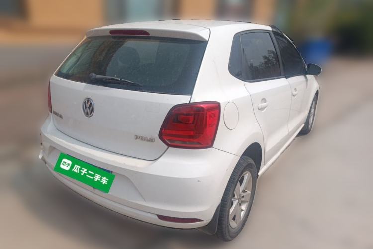 Used Volkswagen Polo 2016 1.4L Manual Fashion Model Rear Right 45 Deg