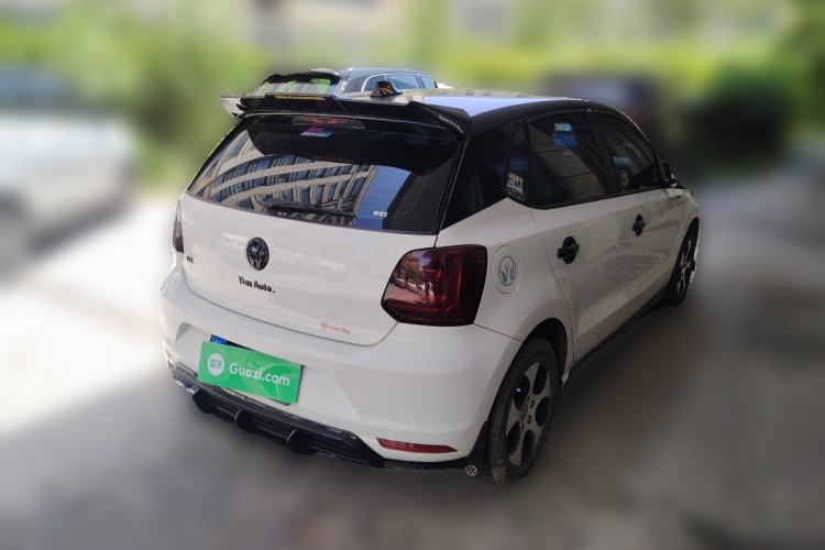 Used Volkswagen Polo 2016 1.4L Manual Fashion Model Rear Right 45 Deg