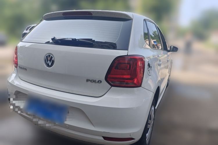 Used Volkswagen Polo 2016 1.4L Manual Fashion Model Rear Right 45 Deg