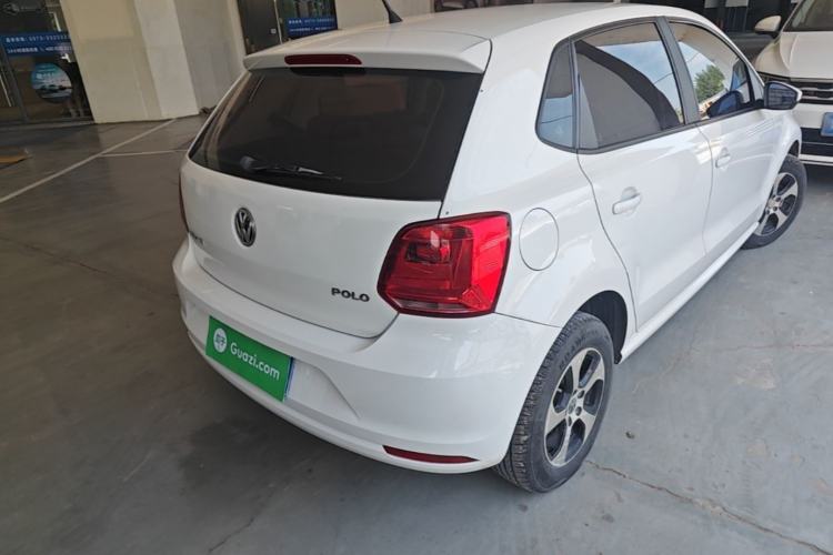 Used Volkswagen Polo 2016 1.4L Automatic Trendy Model Rear Right 45 Deg