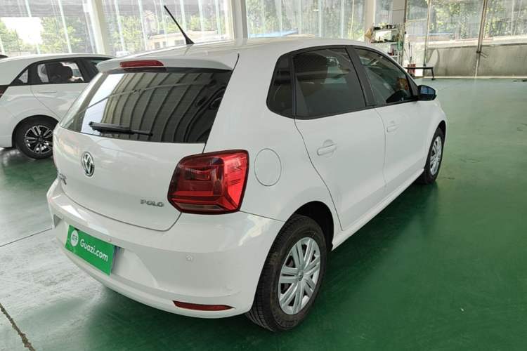 Used Volkswagen Polo 2016 1.4L Automatic Trendy Model Rear Right 45 Deg