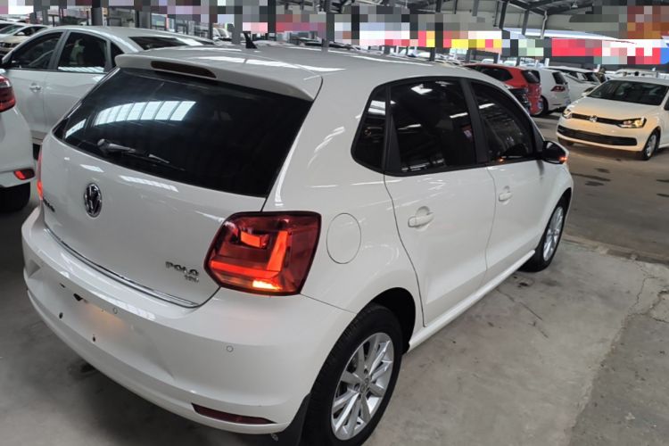 Used Volkswagen Polo 2016 1.6L Automatic Luxury Model Rear Right 45 Deg