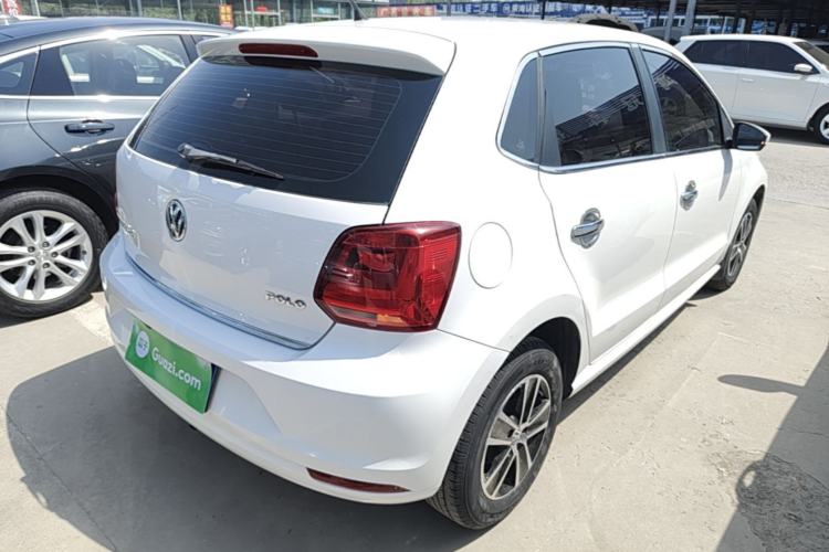 Used Volkswagen Polo 2016 1.4L Manual Fashion Model Rear Right 45 Deg