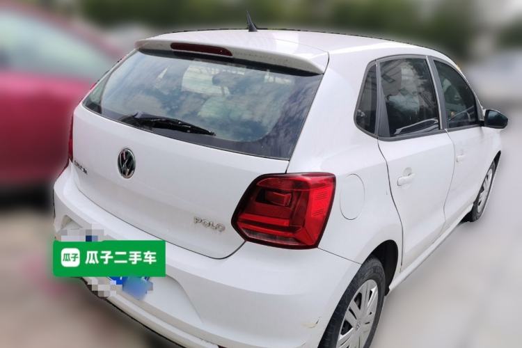 Used Volkswagen Polo 2016 1.4L Manual Fashion Model Rear Right 45 Deg