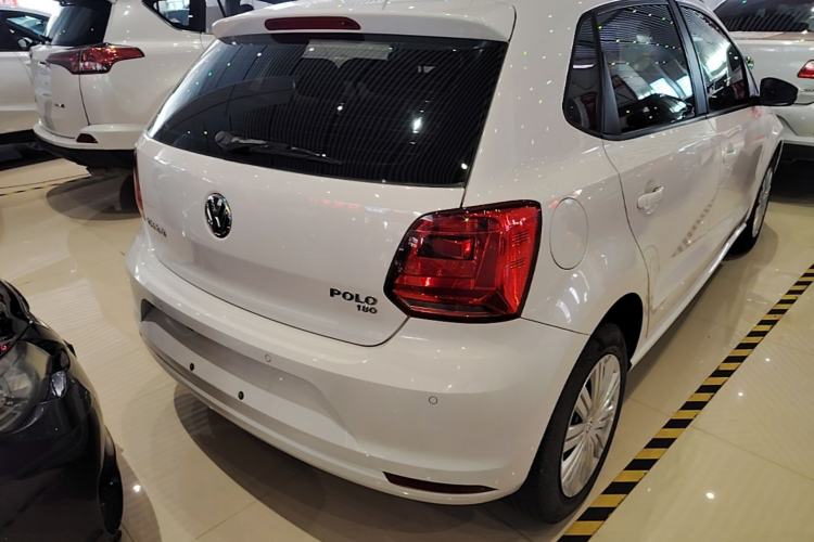 Used Volkswagen Polo 2016 1.6L Automatic Comfort Model Rear Right 45 Deg
