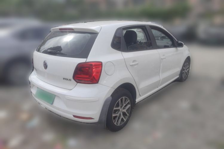 Used Volkswagen Polo 2016 1.4L Manual Fashion Model Rear Right 45 Deg