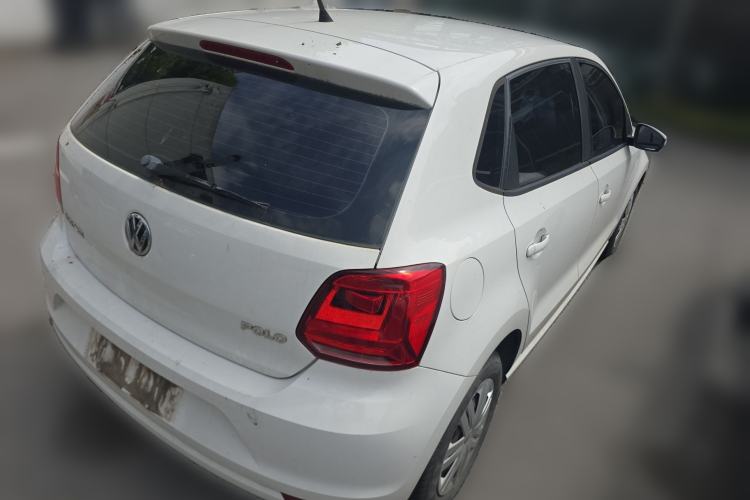 Used Volkswagen Polo 2016 1.4L Manual Fashion Model Rear Right 45 Deg