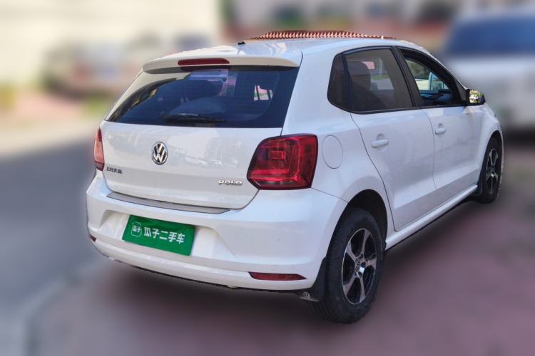 Used Volkswagen Polo 2016 1.4L Automatic Trendy Model Rear Right 45 Deg