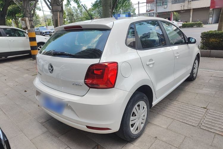 Used Volkswagen Polo 2016 1.4L Manual Fashion Model Rear Right 45 Deg