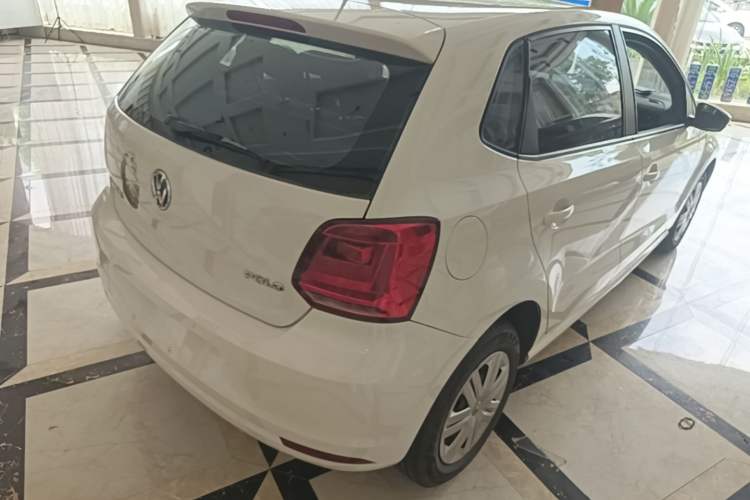 Used Volkswagen Polo 2016 1.4L Automatic Trendy Model Rear Right 45 Deg