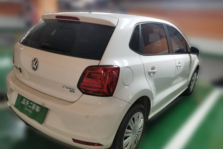 Used Volkswagen Polo 2016 1.6L Automatic Comfort Model Rear Right 45 Deg