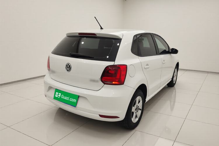 Used Volkswagen Polo 2016 1.4L Manual Fashion Model Rear Right 45 Deg
