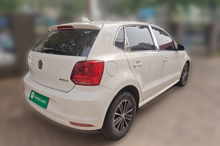 Used Volkswagen Polo 2016 1.4L Manual Fashion Model Rear Right 45 Deg