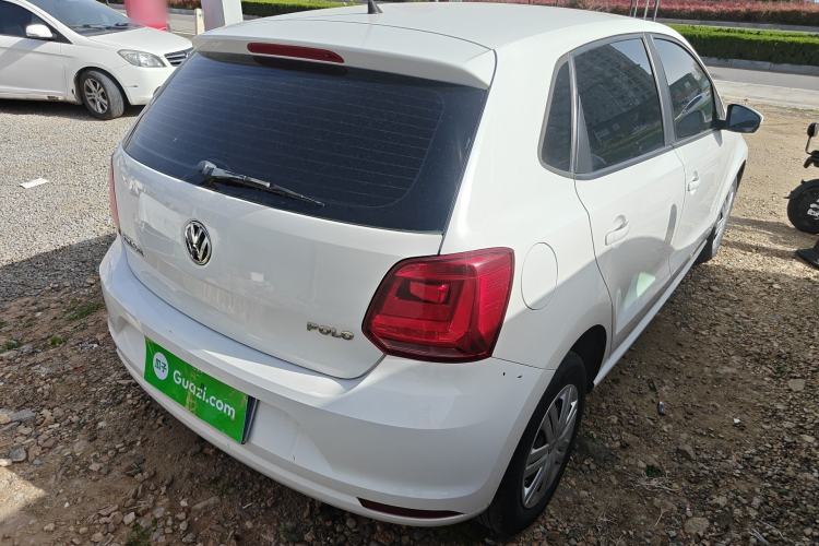 Used Volkswagen Polo 2016 1.4L Manual Fashion Model Rear Right 45 Deg