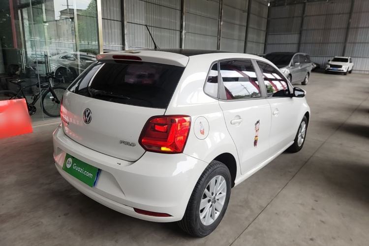 Used Volkswagen Polo 2016 1.4L Manual Fashion Model Rear Right 45 Deg