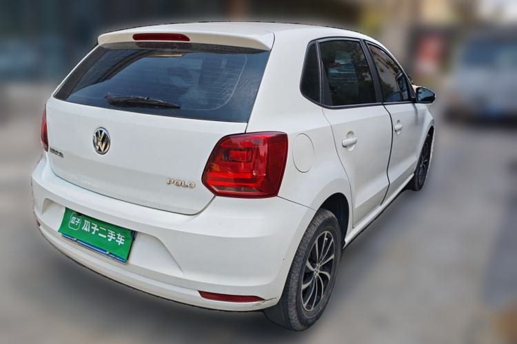 Used Volkswagen Polo 2016 1.4L Manual Fashion Model Rear Right 45 Deg