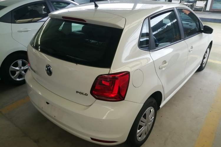 Used Volkswagen Polo 2016 1.4L Automatic Trendy Model Rear Right 45 Deg