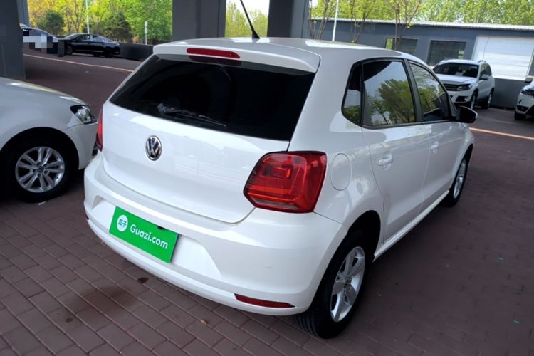 Used Volkswagen Polo 2016 1.4L Manual Fashion Model Rear Right 45 Deg