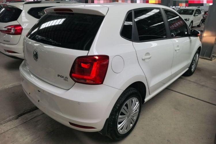 Used Volkswagen Polo 2016 1.6L Automatic Comfort Model Rear Right 45 Deg