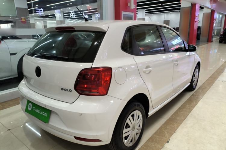 Used Volkswagen Polo 2016 1.4L Automatic Trendy Model Rear Right 45 Deg