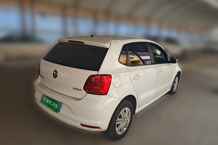 Used Volkswagen Polo 2016 1.4L Manual Fashion Model Rear Right 45 Deg