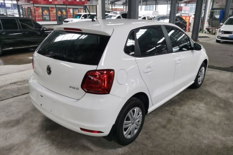 Used Volkswagen Polo 2016 1.4L Automatic Trendy Model Rear Right 45 Deg