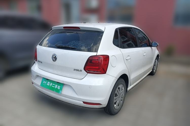 Used Volkswagen Polo 2016 1.4L Manual Fashion Model Rear Right 45 Deg