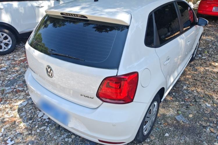 Used Volkswagen Polo 2016 1.4L Manual Fashion Model Rear Right 45 Deg