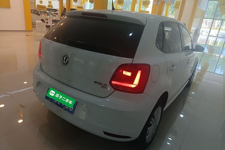 Used Volkswagen Polo 2016 1.6L Automatic Comfort Model Rear Right 45 Deg