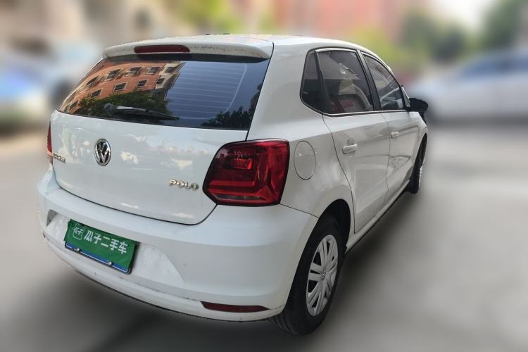 Used Volkswagen Polo 2016 1.4L Manual Fashion Model Rear Right 45 Deg