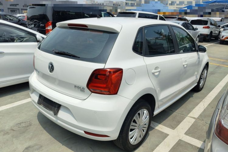Used Volkswagen Polo 2016 1.6L Automatic Comfort Model Rear Right 45 Deg