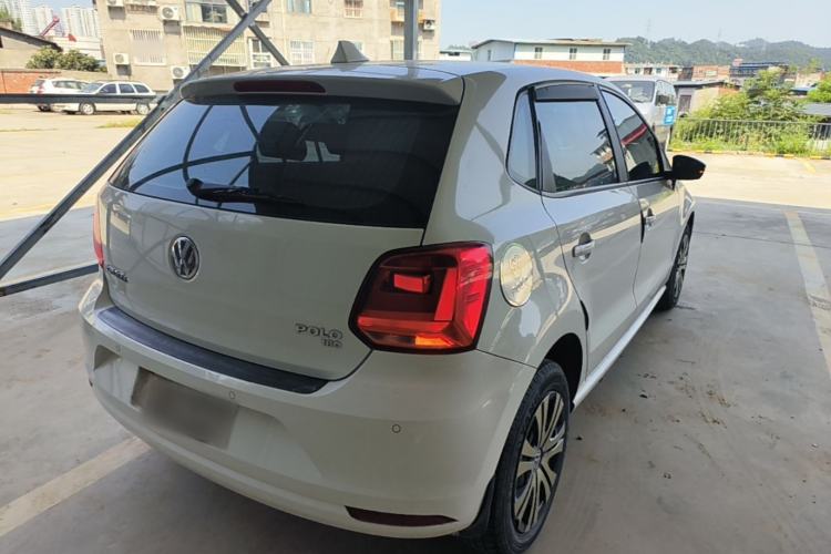 Used Volkswagen Polo 2016 1.6L Automatic Comfort Model Rear Right 45 Deg