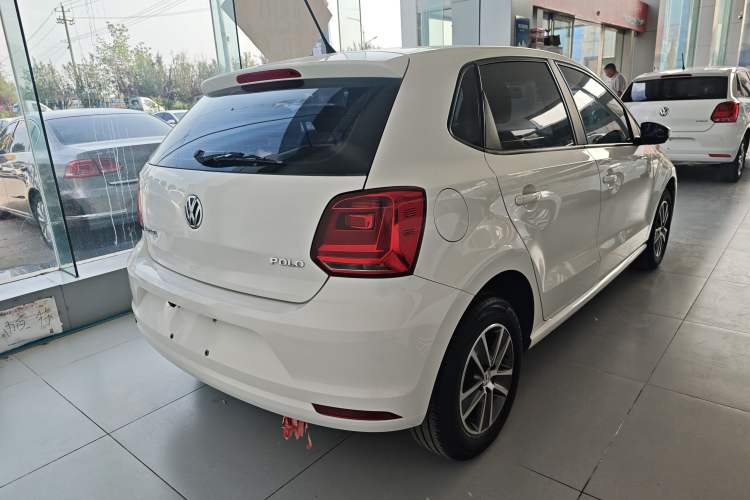 Used Volkswagen Polo 2016 1.4L Automatic Trendy Model Rear Right 45 Deg