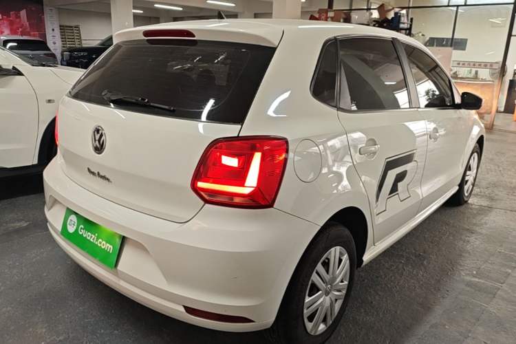 Used Volkswagen Polo 2016 1.4L Automatic Trendy Model Rear Right 45 Deg